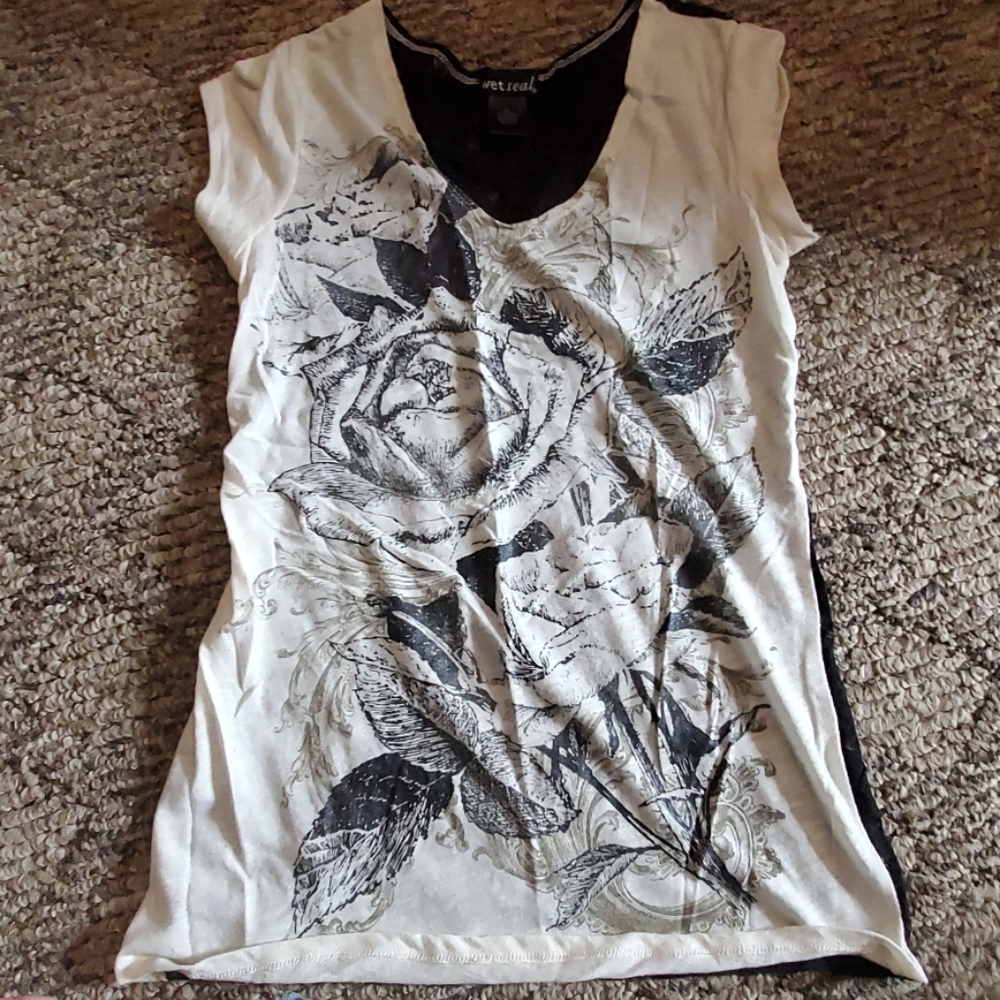 T-shirt